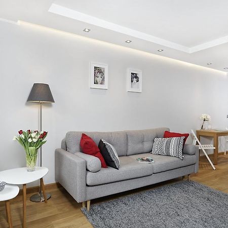 Apartment Powisle Solec Варшава Екстериор снимка